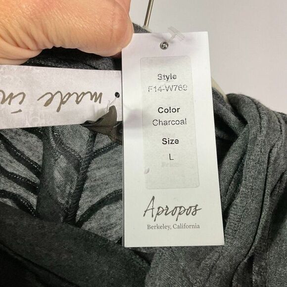 NWT Apropos Charcoal Gray Textured Women's Poncho Sweater Size L Polyester/Rayon - Picture 12 of 13